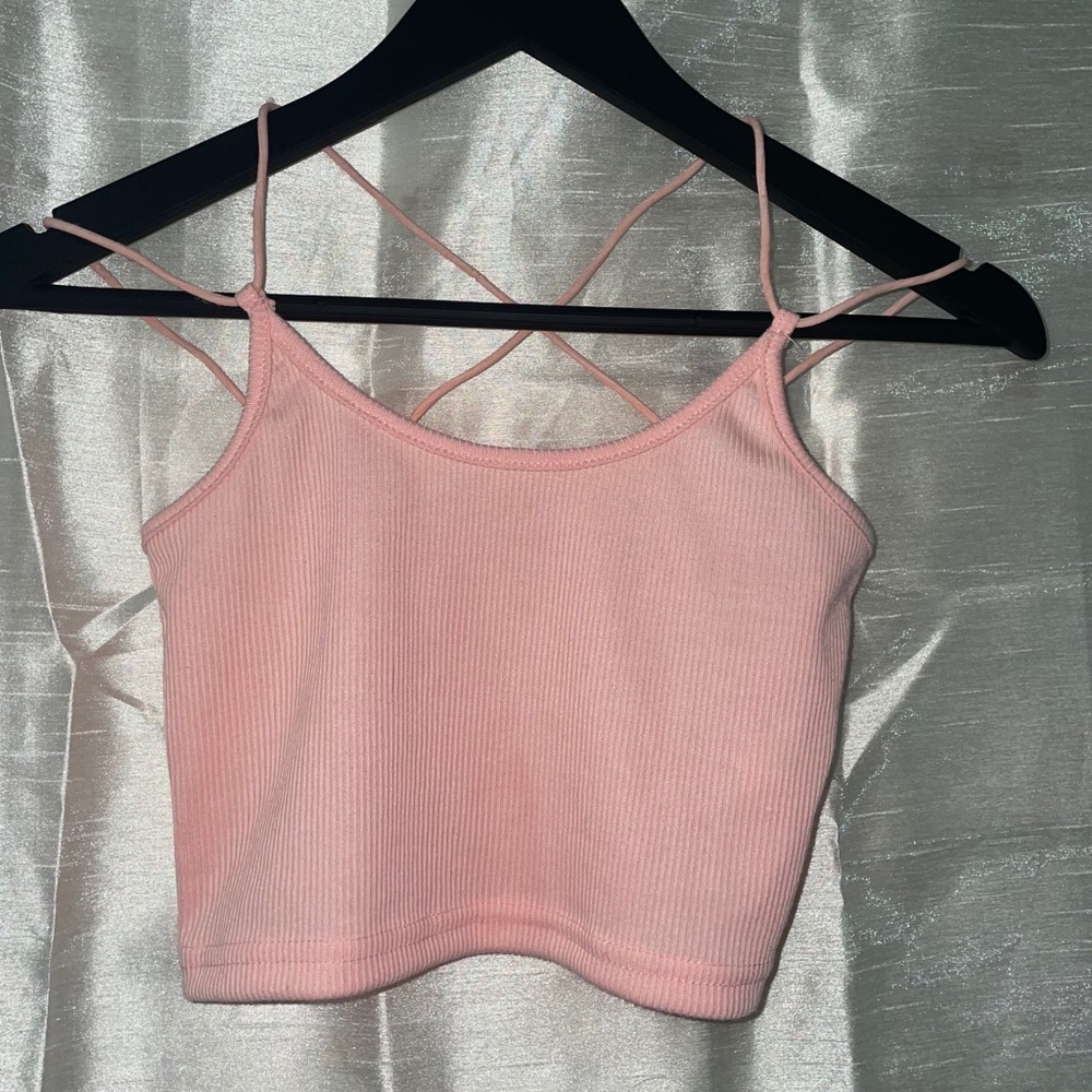 light pink tank top with cross back!! 💞💞